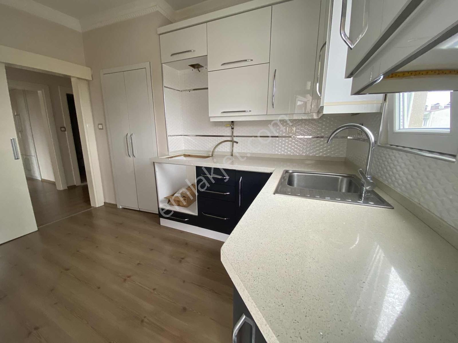 Durugöl'de Site İçinde 3+1 Balkonlu Ayrı Mutfaklı Kiralık Daire - Görsel 22