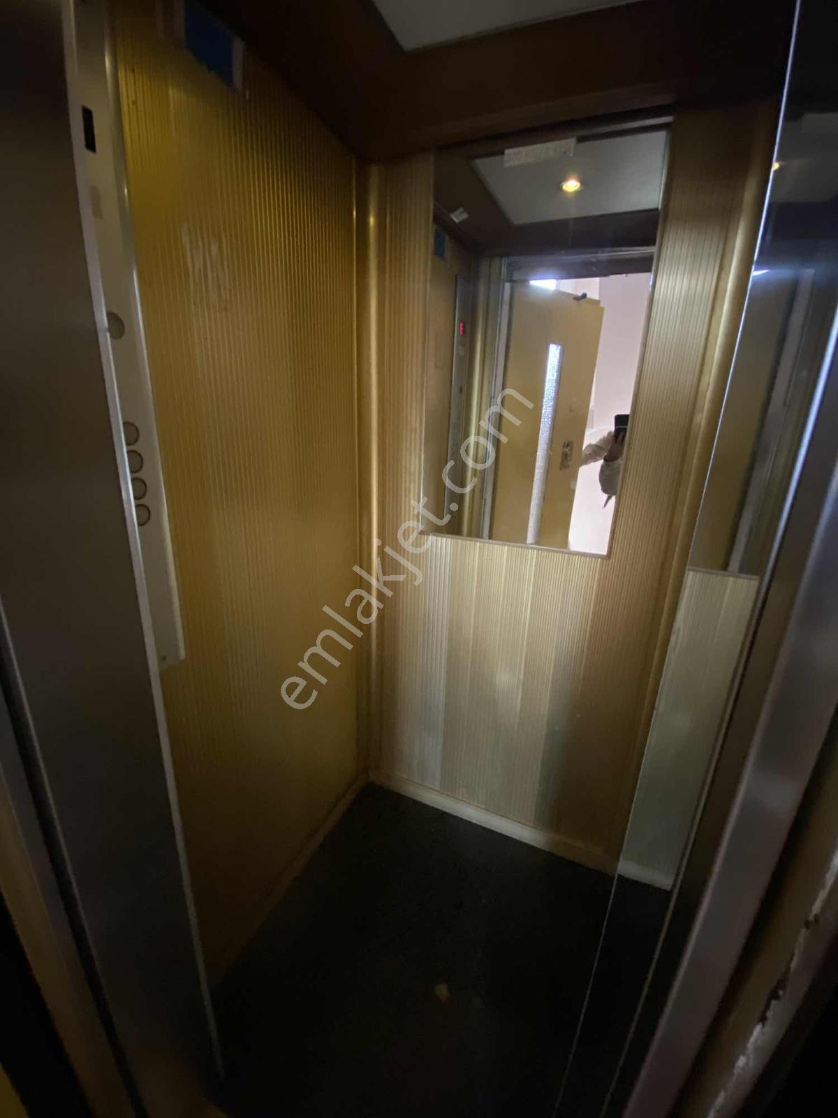 Durugöl'de Site İçinde 3+1 Balkonlu Ayrı Mutfaklı Kiralık Daire - Görsel 29