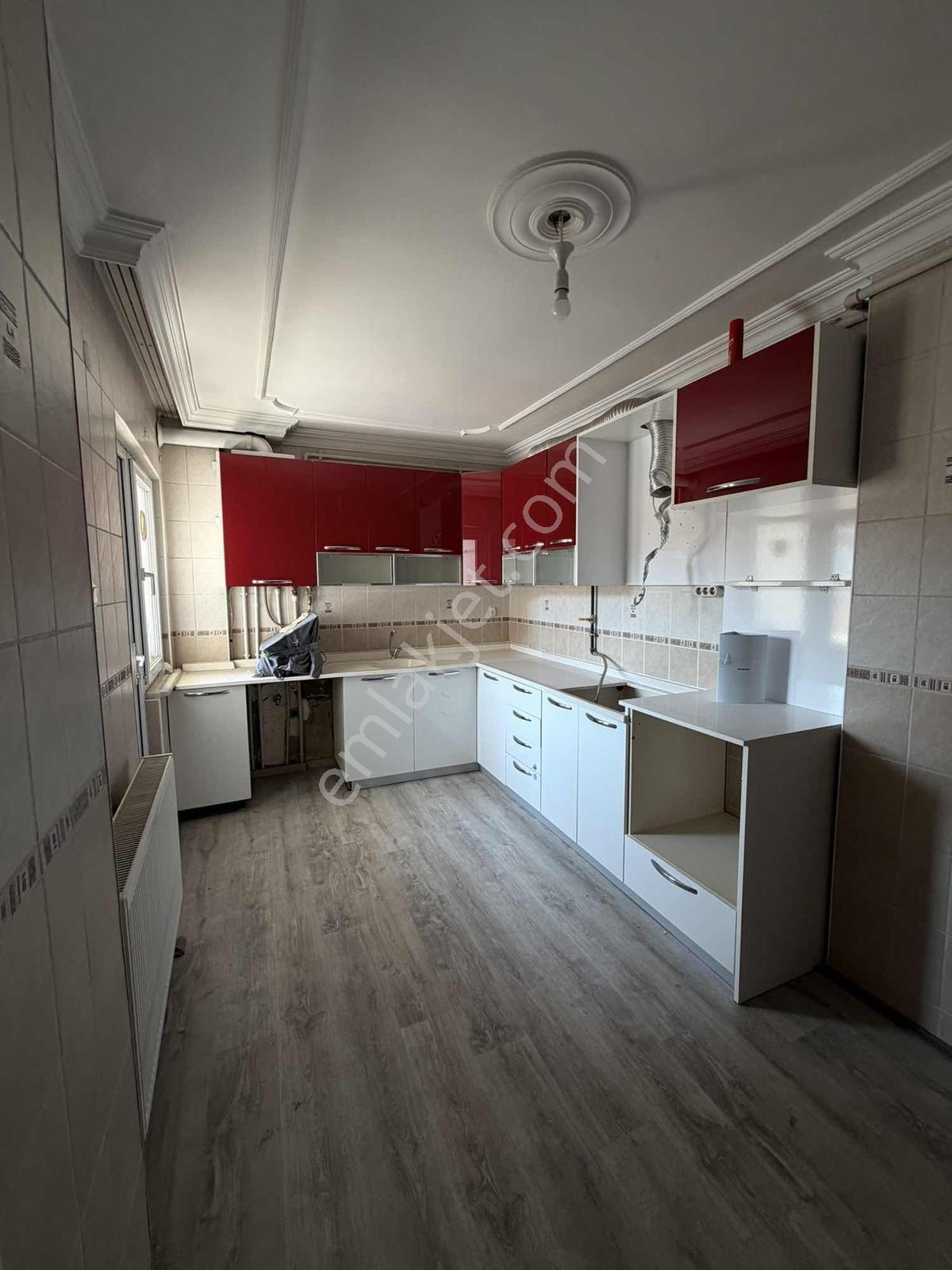 Ulucan'dan İnegöl Merkezde Kiralık 3+1 Daire - Görsel 12