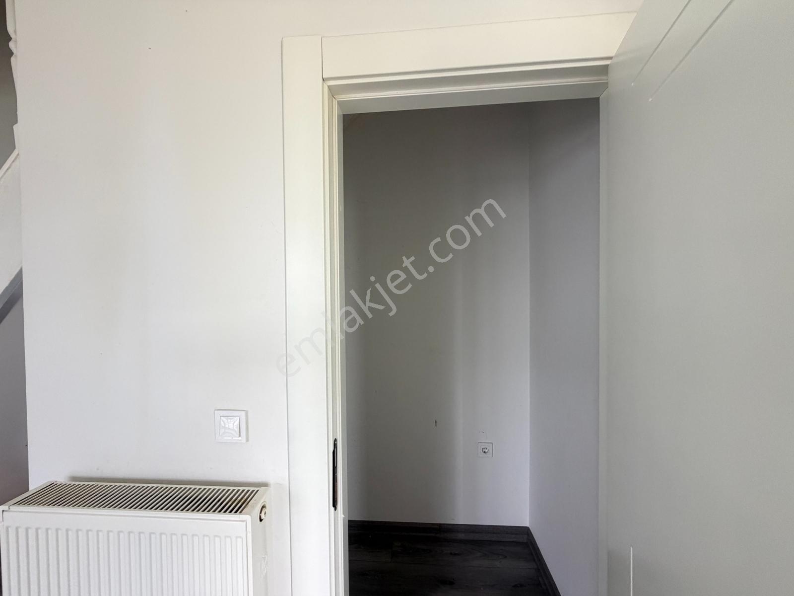İncek'te Yüksek Kredili Bulvara Sıfır Çatı Eğimsiz İskanlı 2+1 - Görsel 22