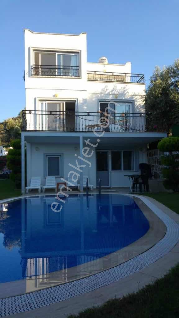 Bodrum Gümüşlük Satılık Deniz Manzaralı Mustakil Havuzlu Villa. - Görsel 14