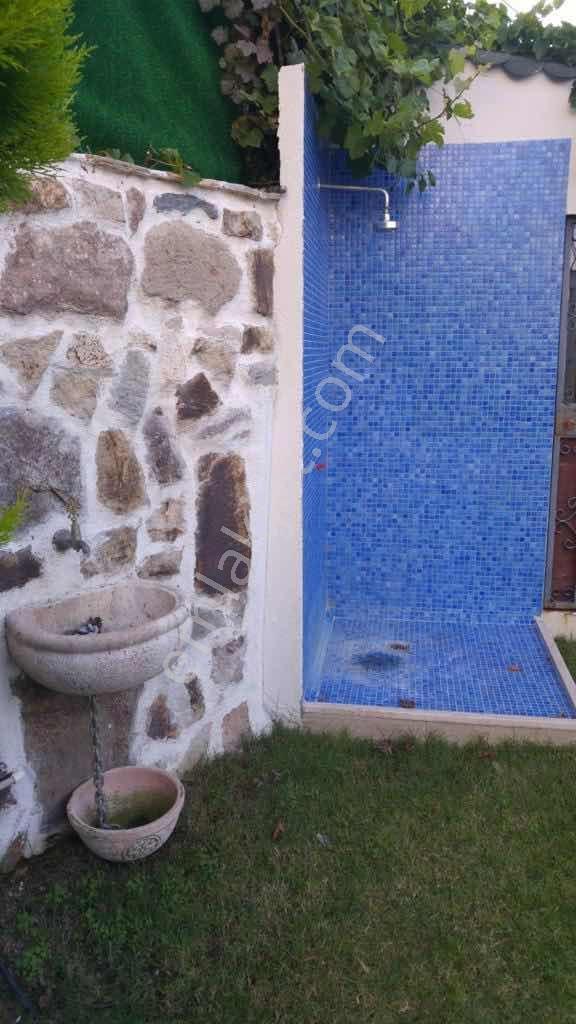 Bodrum Gümüşlük Satılık Deniz Manzaralı Mustakil Havuzlu Villa. - Görsel 10