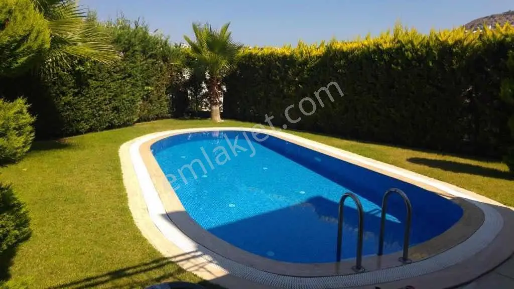 Bodrum Gümüşlük Satılık Deniz Manzaralı Mustakil Havuzlu Villa. - Görsel 3