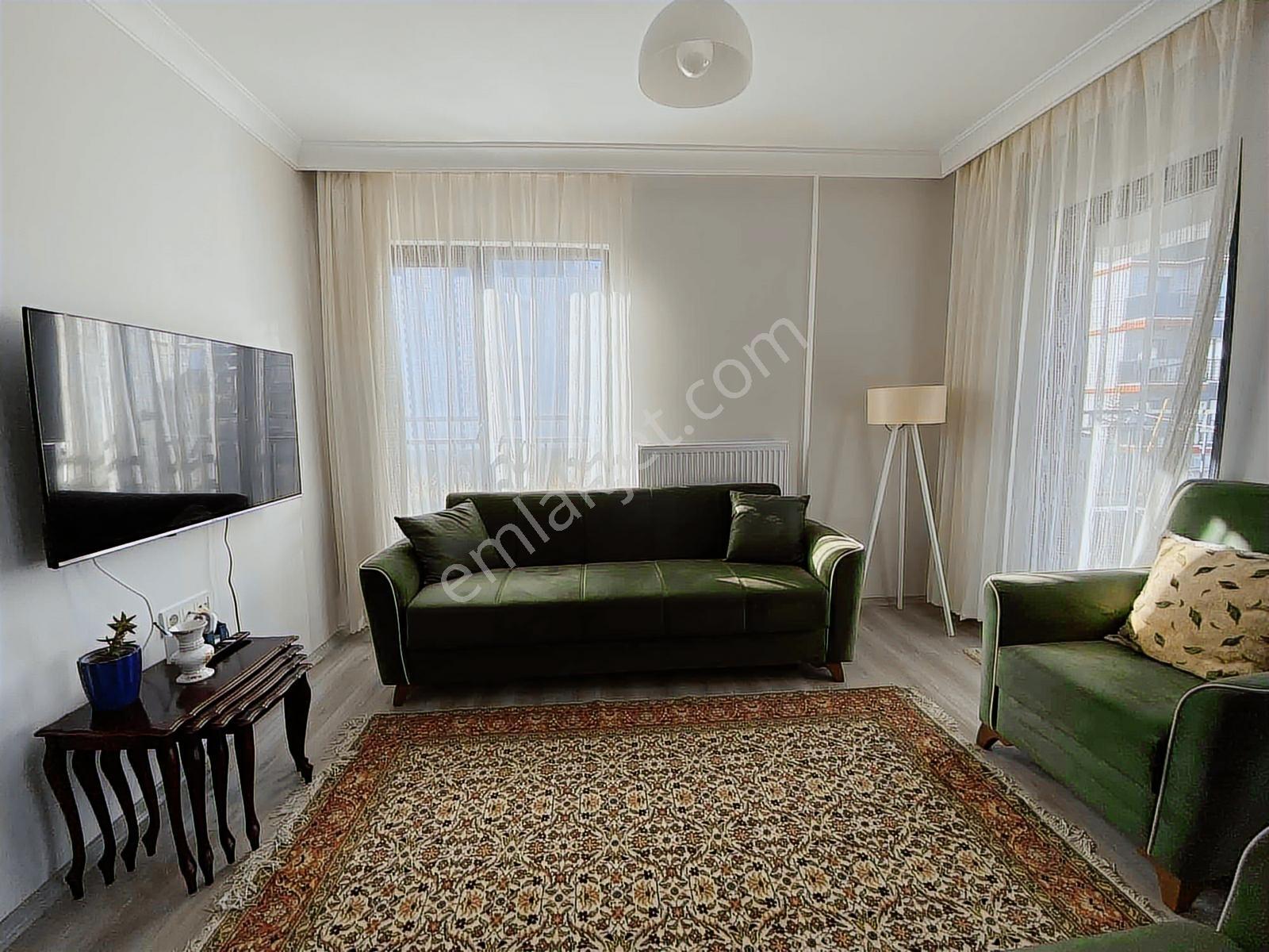 Alaçatı'dan/fiber Altyapılı/ara Kat/bulvar Ve Avm Yakını/eşyalı - Görsel 8