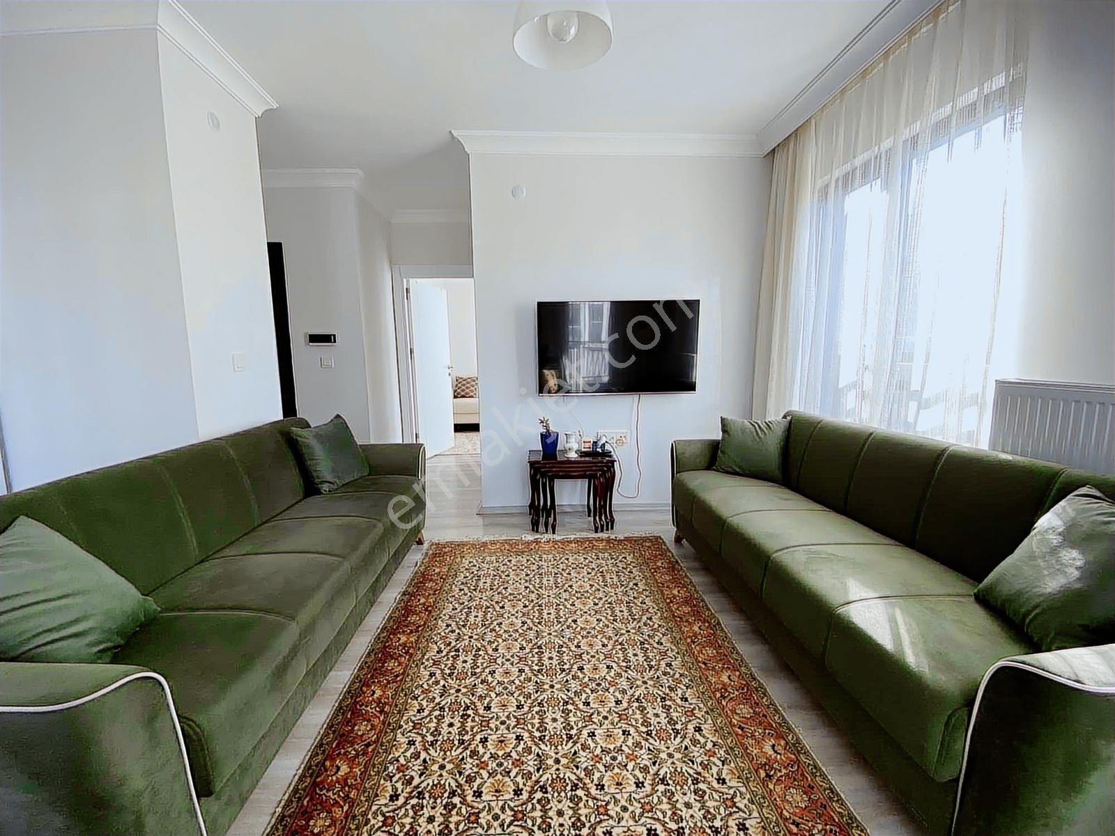 Alaçatı'dan/fiber Altyapılı/ara Kat/bulvar Ve Avm Yakını/eşyalı - Görsel 12