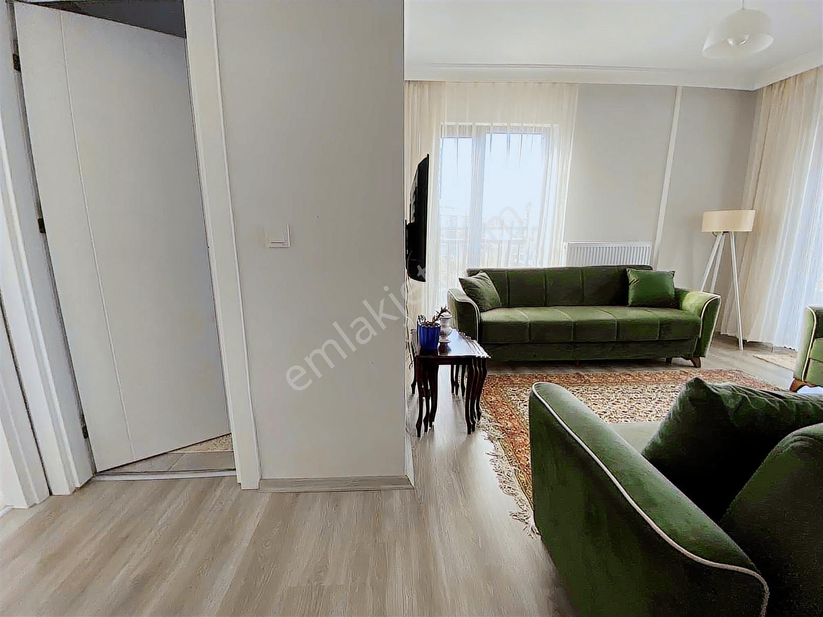 Alaçatı'dan/fiber Altyapılı/ara Kat/bulvar Ve Avm Yakını/eşyalı - Görsel 28