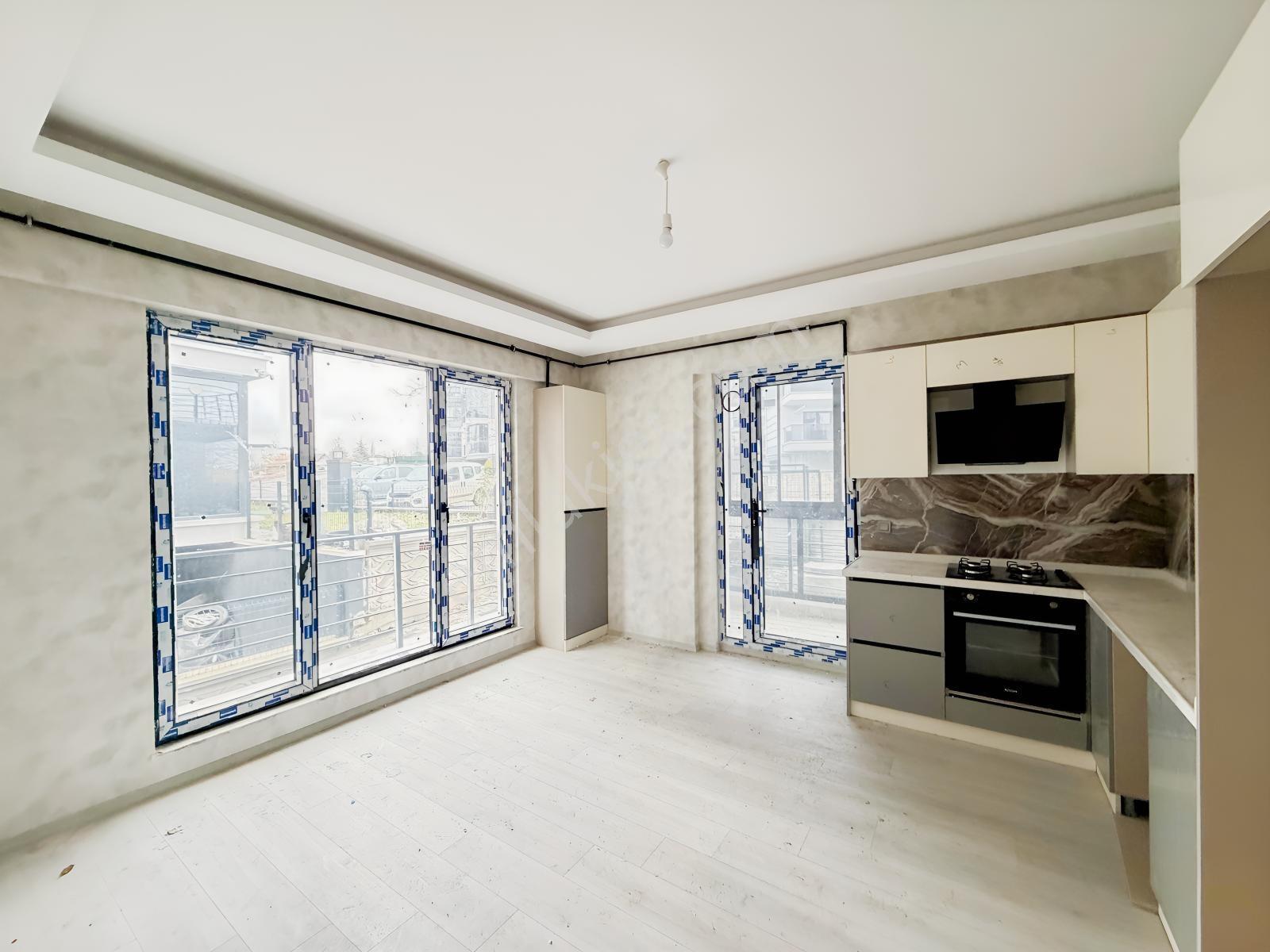 İncek'te Şık Tasarım Jewel Premium'a Komşu Kiralık 2+1 - Görsel 4