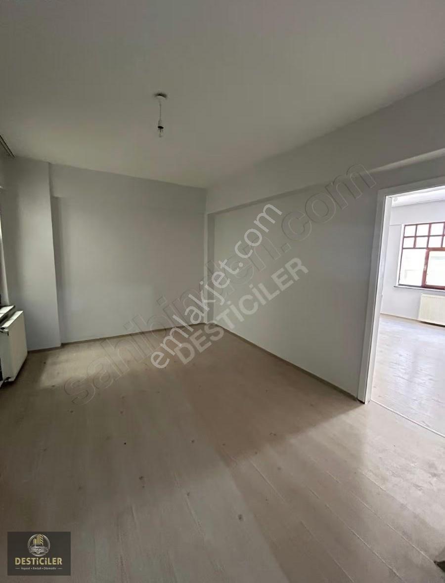 Ed- Colessium Yanı Geniş Kiralık 3+1 Daire - Görsel 4