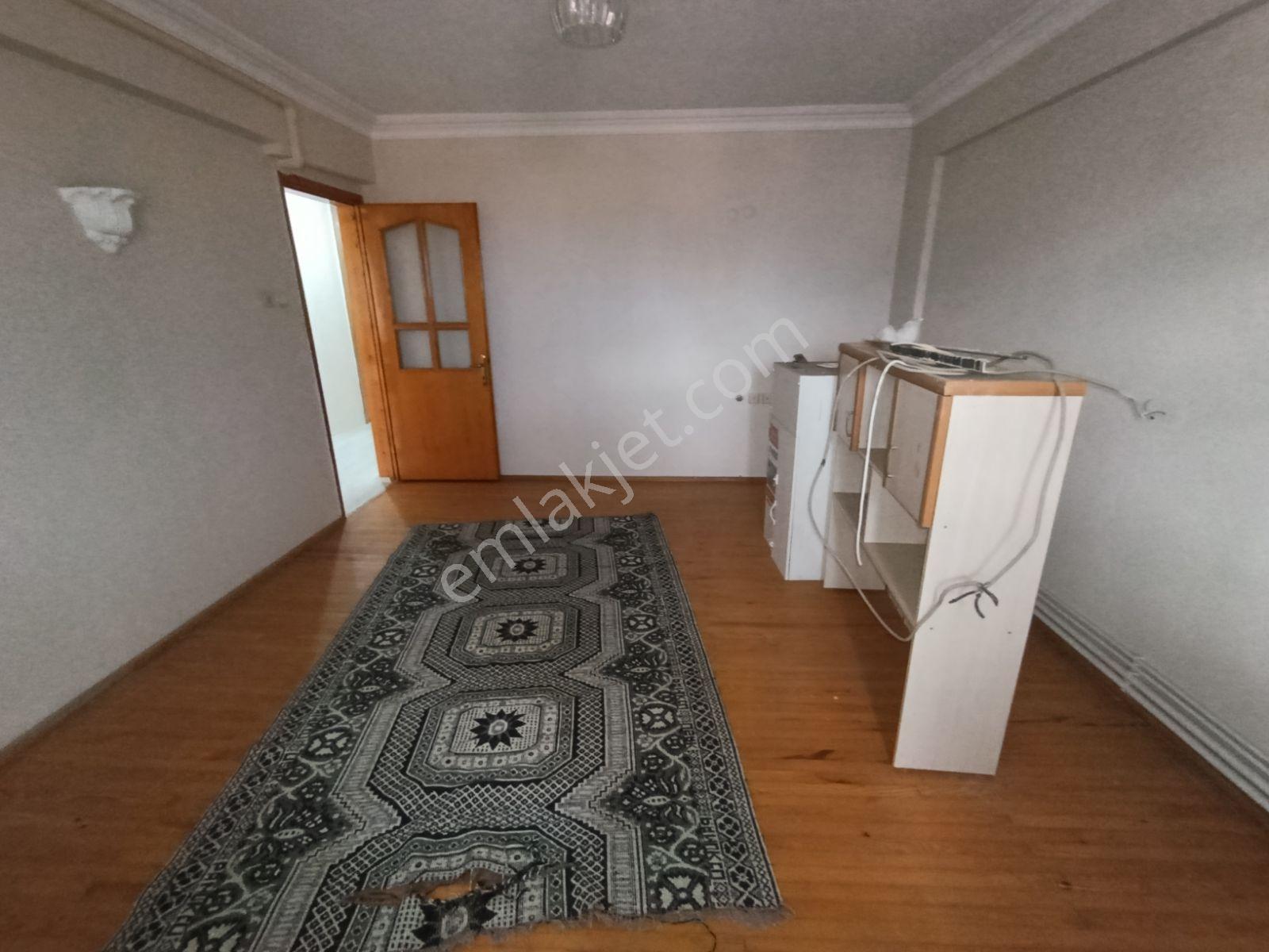 Efendi Mahallesinde 127 M² 3+1 Doğalgazlı Fırsat Daire - Görsel 2