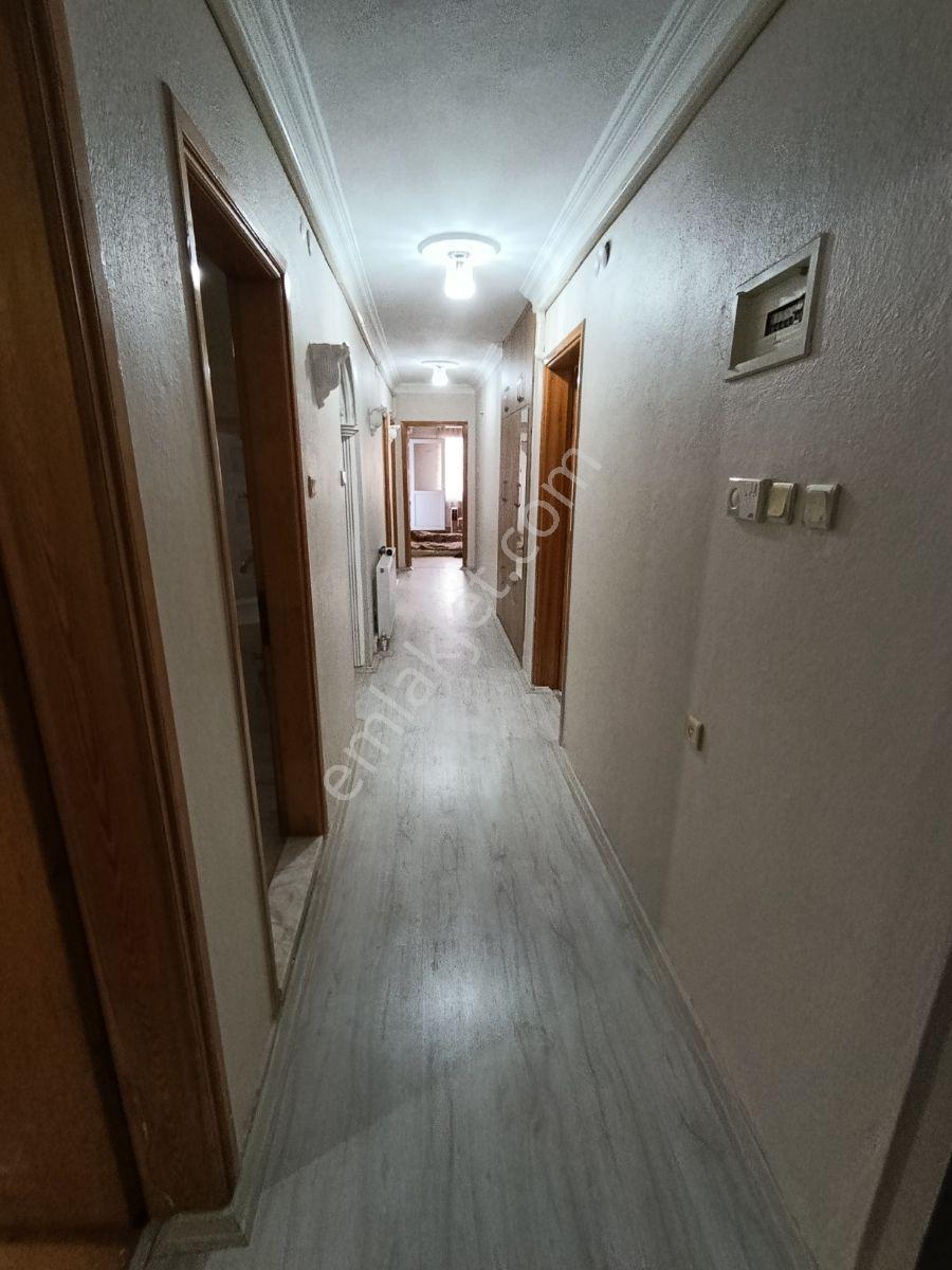 Efendi Mahallesinde 127 M² 3+1 Doğalgazlı Fırsat Daire - Görsel 12
