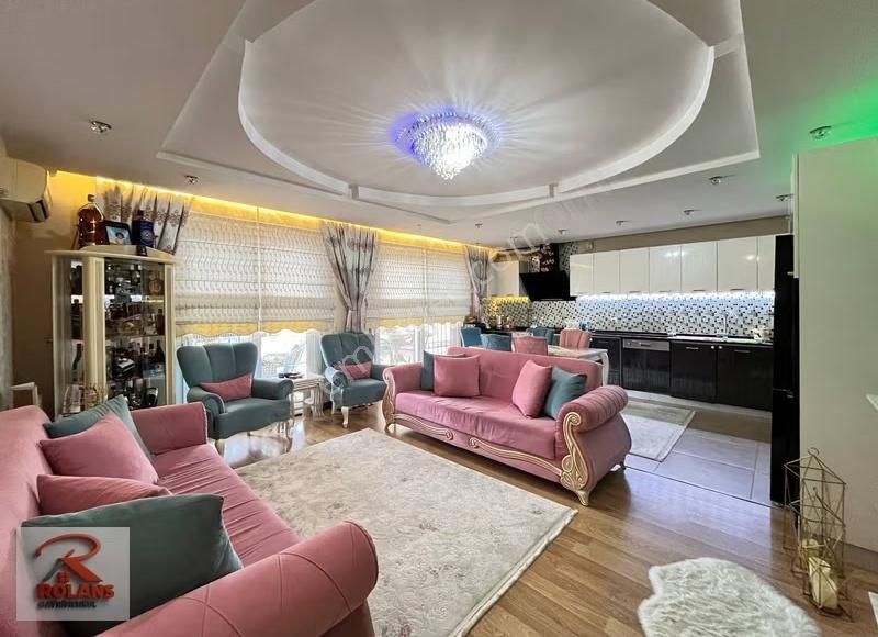 Mersin Yenişehir Menteş Mahallesi'nde 4+1 Satılık Lüks Daire - Görsel 2