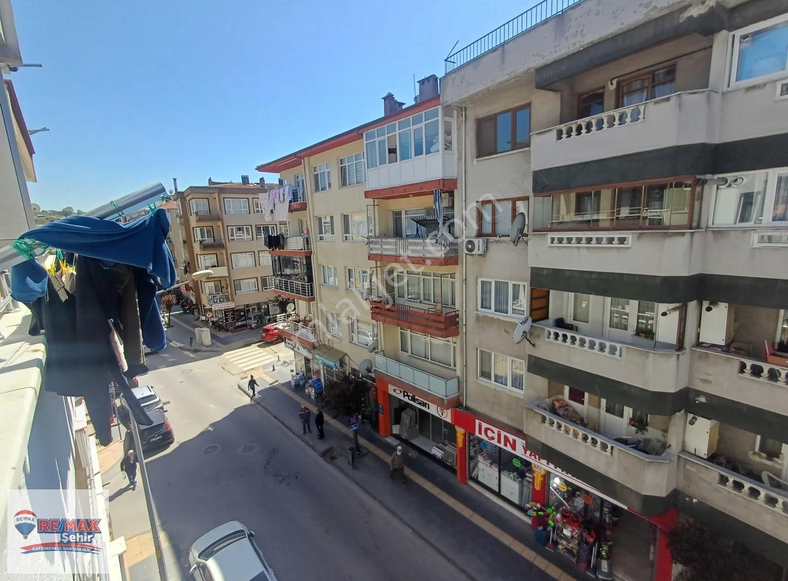 Yalova Merkezde Satılık Masrafsız, Batı Cephe, 100m² 2+1 Daire - Görsel 5