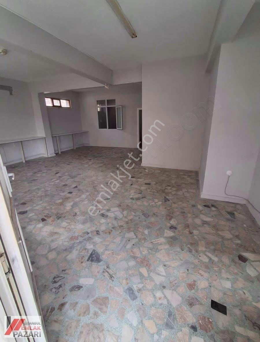 Gümüşpala'da Ulaşıma Yakın Kiralık 90m2 Düz Giriş Dükkan...