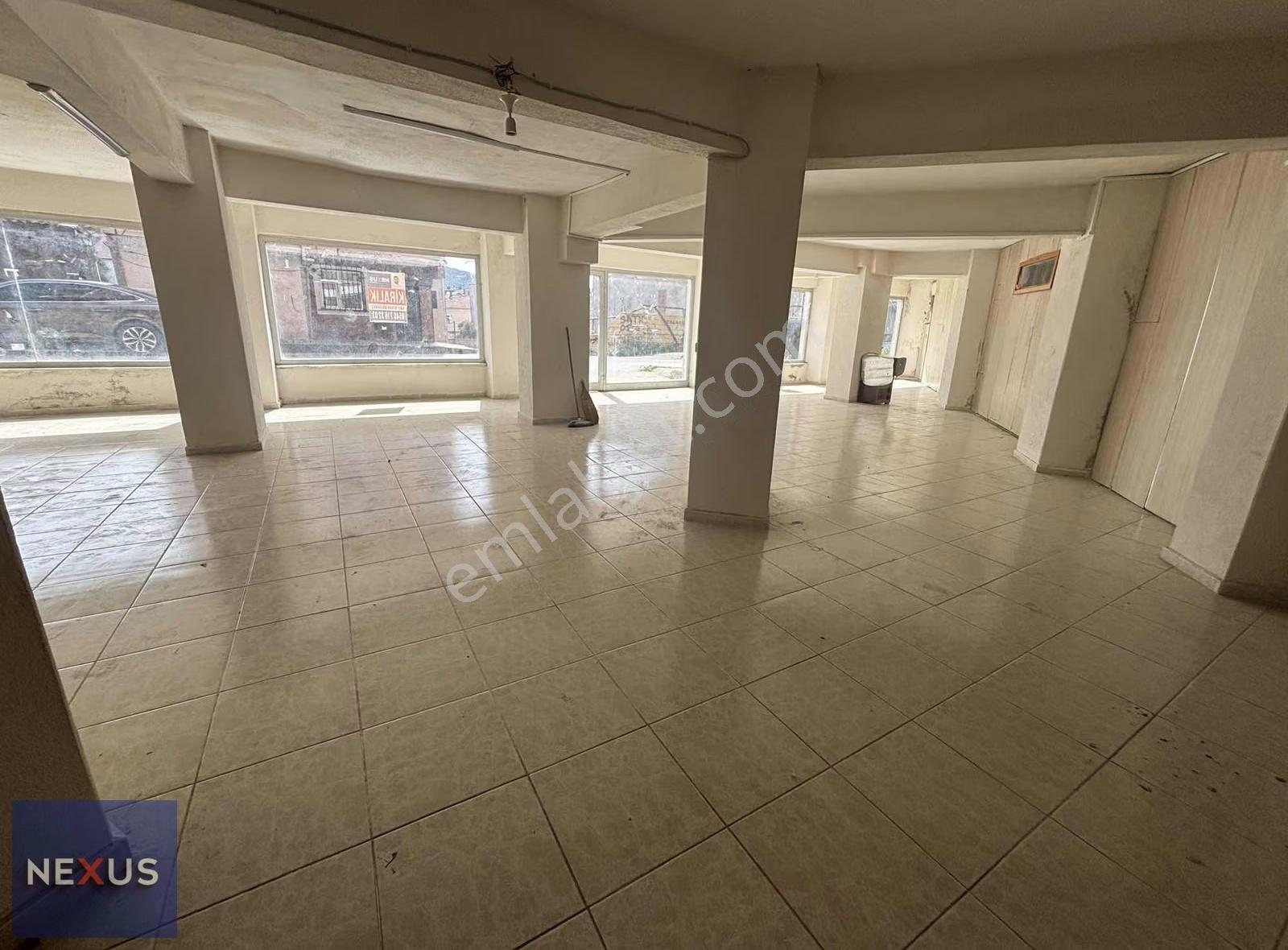 Sultanbeyli Ahmetyesevi Mahallesi Kirlık 110 M2 İşyeri - Görsel 16