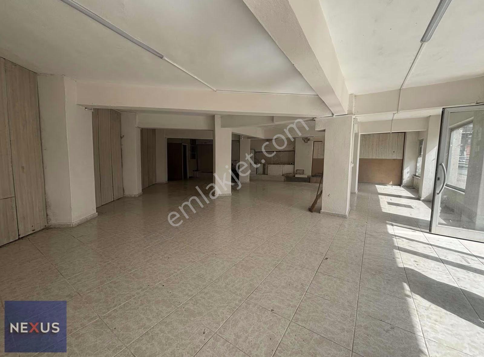Sultanbeyli Ahmetyesevi Mahallesi Kirlık 110 M2 İşyeri - Görsel 9