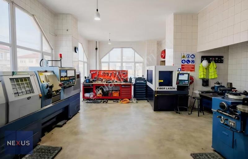 Aytop Ve Sultan Sanayi Yakınında 540 M2 Kiralık İş Yeri - Görsel 2