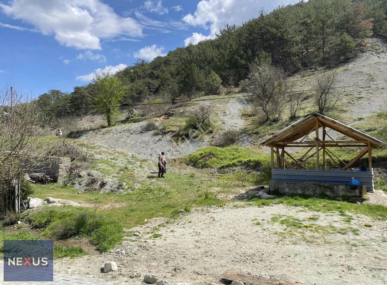 Bolu Mudurnu Hacımusular Köyünde Satılık 1.510 M2 Arsa İmarlı - Görsel 4