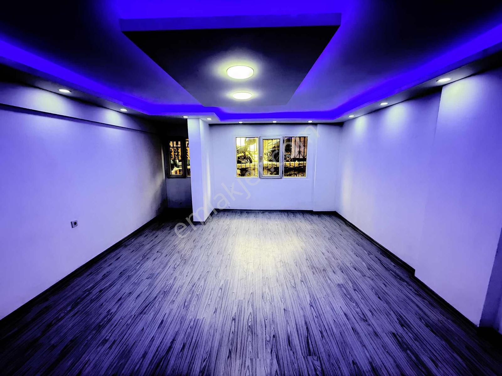 Bozyaka Sarıyer Mahallesinde 1+1 72 M² Full Tadilatlı - Görsel 13