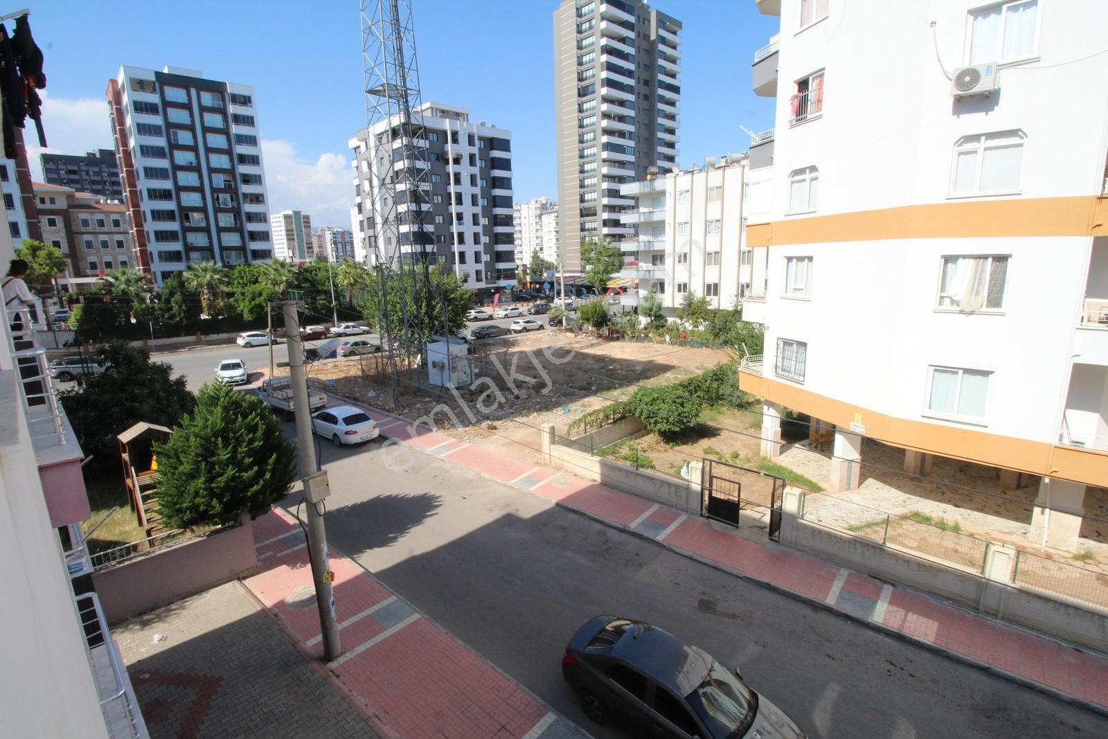 İdol'den Mezitli Kaymakamlığı Civarı D.gazlı Ebeveyn Banyolu 3+1 - Görsel 12