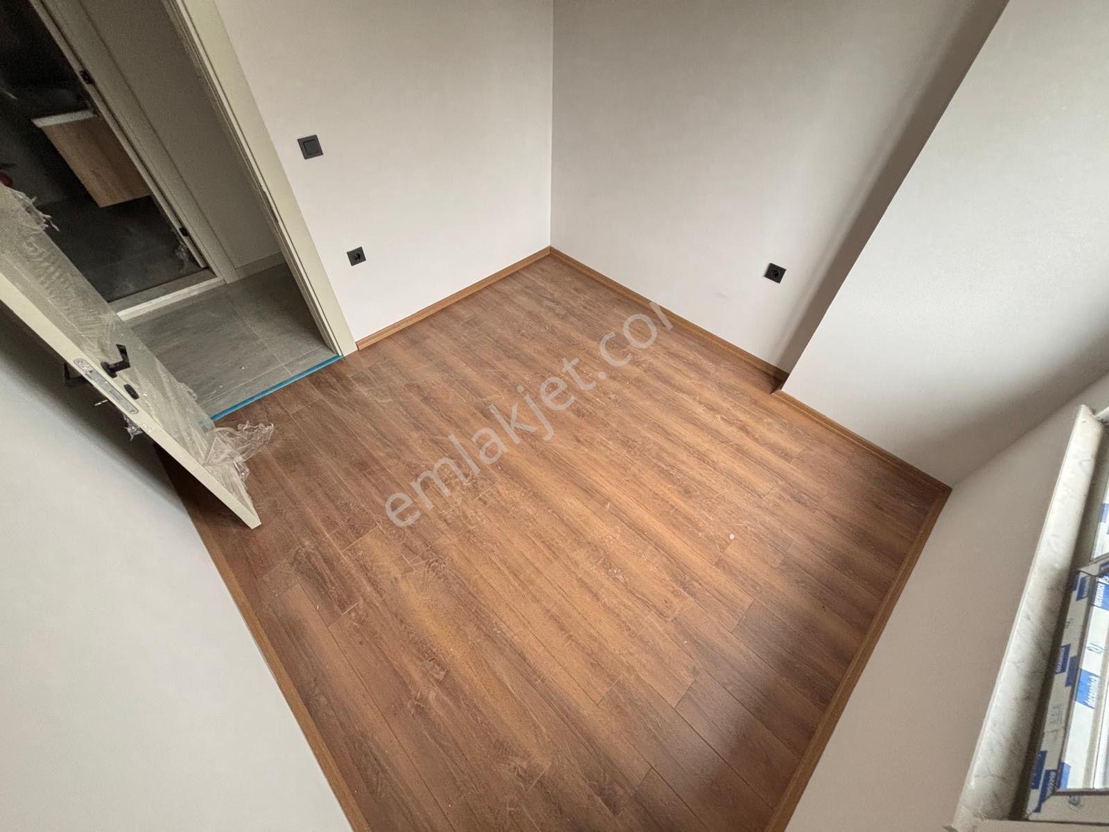 Mera Emlaktan Kadıköy Mh. Y. Isıtmalı 2+1 Ultralüx 120m2 Daire - Görsel 10