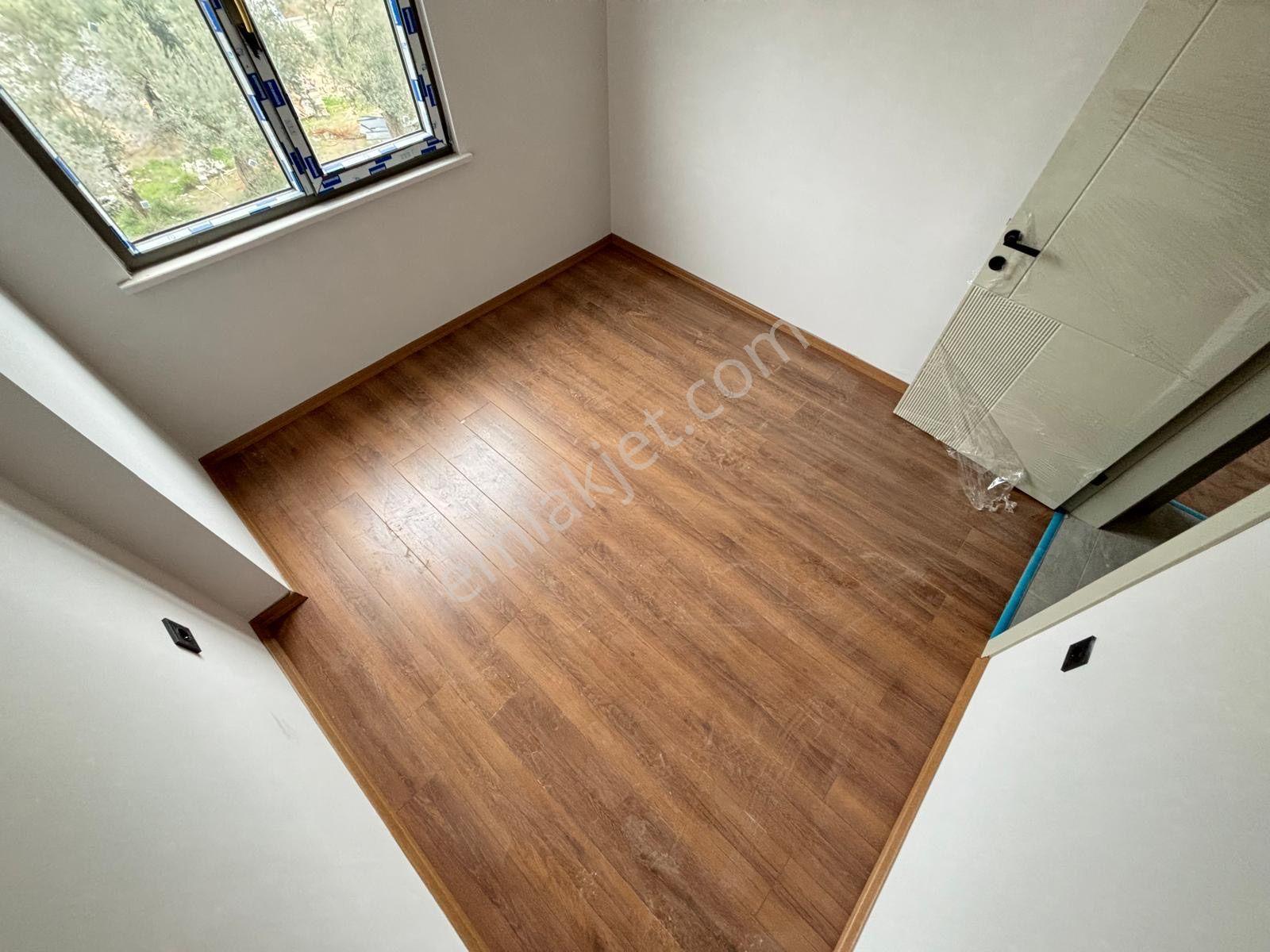 Mera Emlaktan Kadıköy Mh. Y. Isıtmalı 2+1 Ultralüx 120m2 Daire - Görsel 24