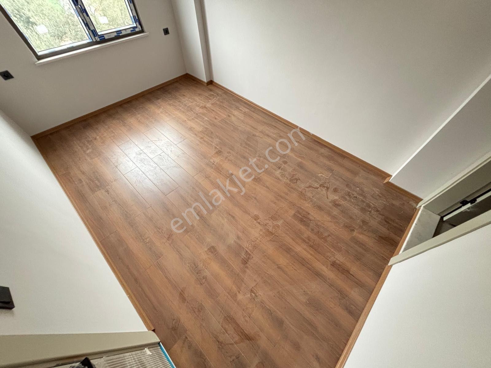 Mera Emlaktan Kadıköy Mh. Y. Isıtmalı 2+1 Ultralüx 120m2 Daire - Görsel 27