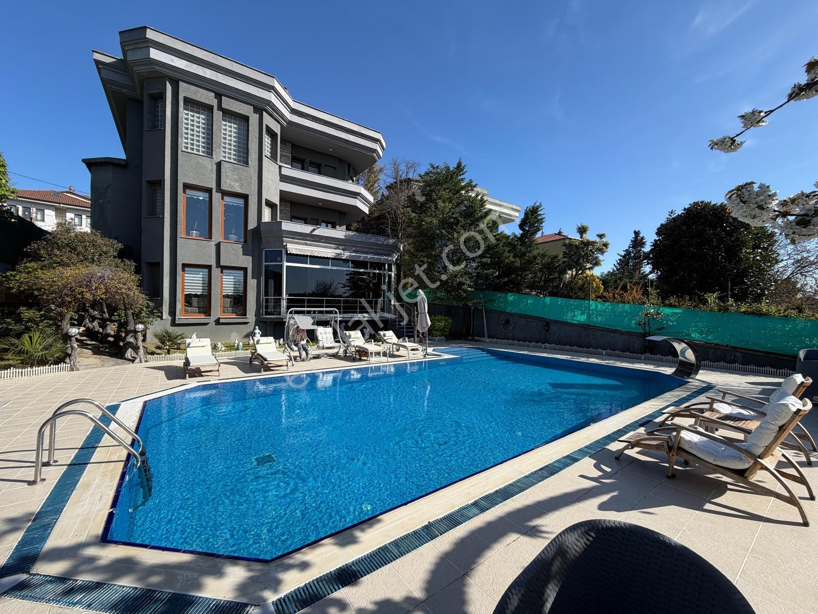 Varlı Kent'ten 1290 M2 Arsa İçerisinde Deniz Manzaralı Villa - Görsel 15