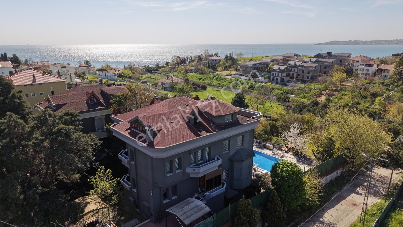 Varlı Kent'ten 1290 M2 Arsa İçerisinde Deniz Manzaralı Villa - Görsel 13