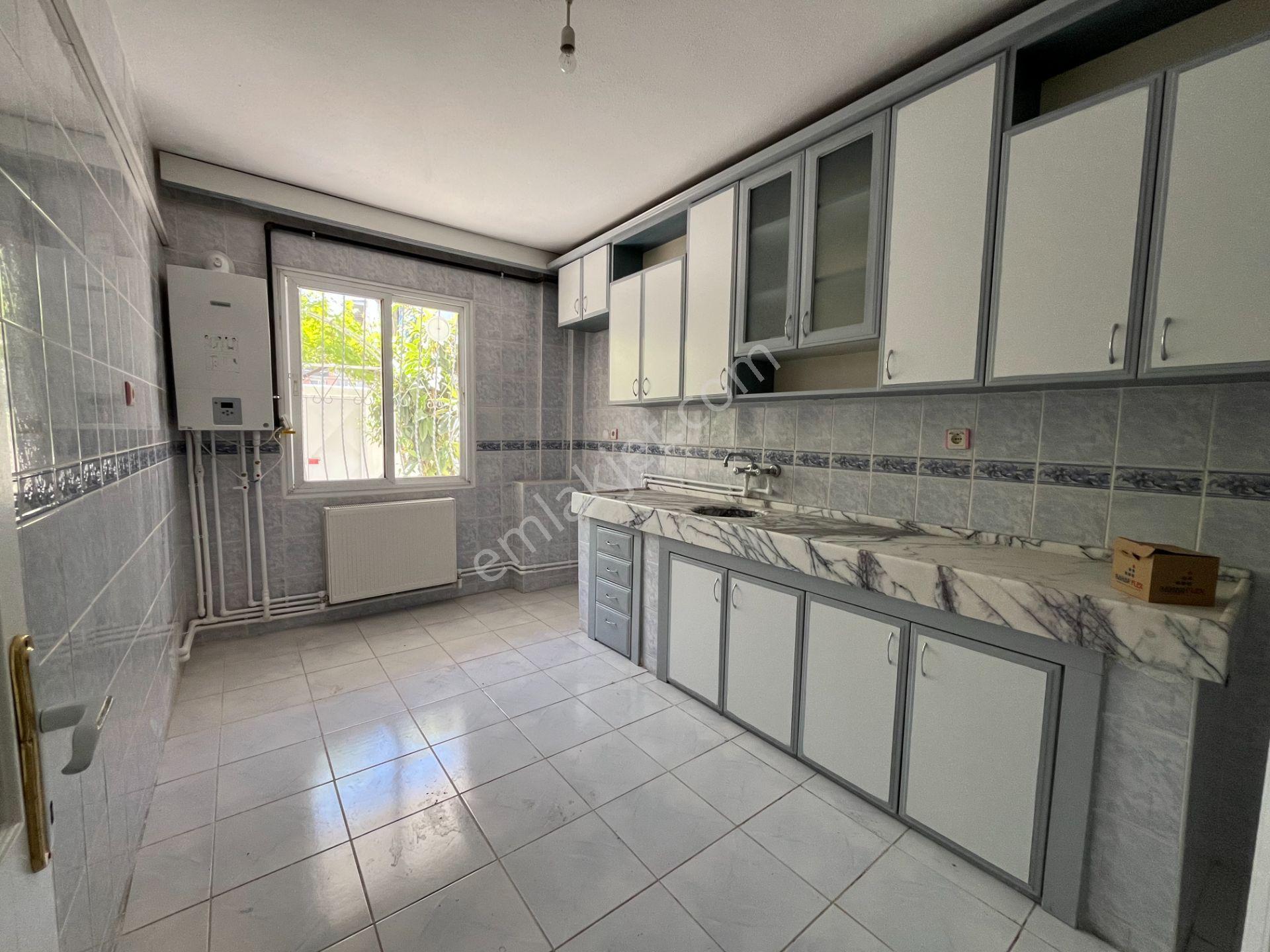 Gümüşpala'da Pazar Yeri Yakını Doğalgazlı 3+1 Kiralık Daire - Görsel 4
