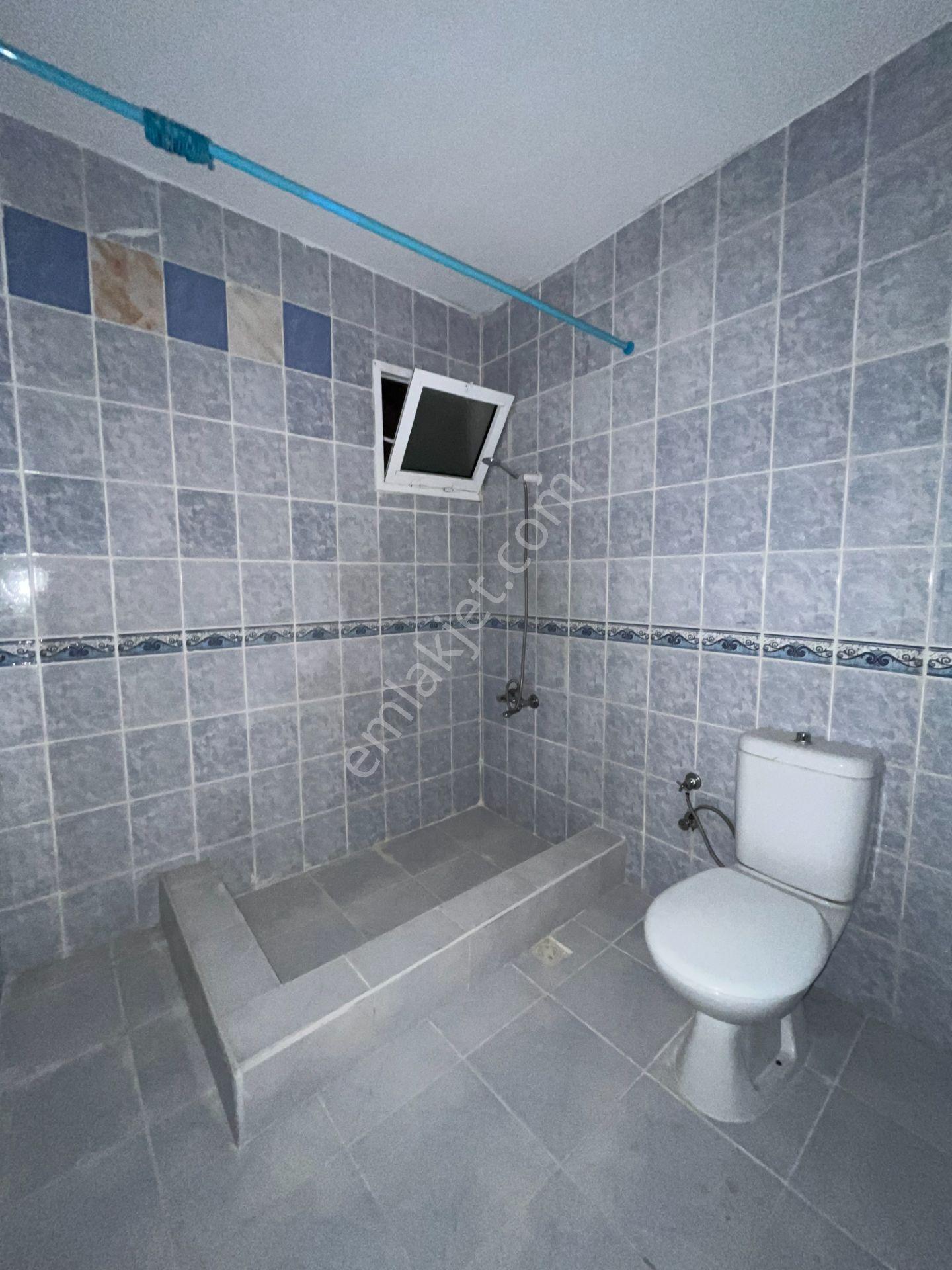 Gümüşpala'da Pazar Yeri Yakını Doğalgazlı 3+1 Kiralık Daire - Görsel 13