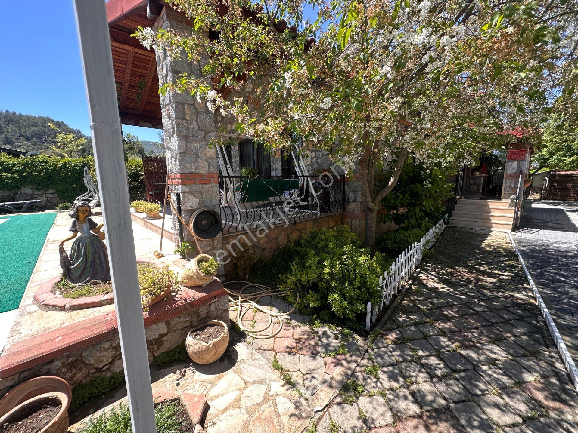 Stop'tan Fethiye Üzümlü’de Doğayla İç İçe Lüks Müstakil Villa - Görsel 14