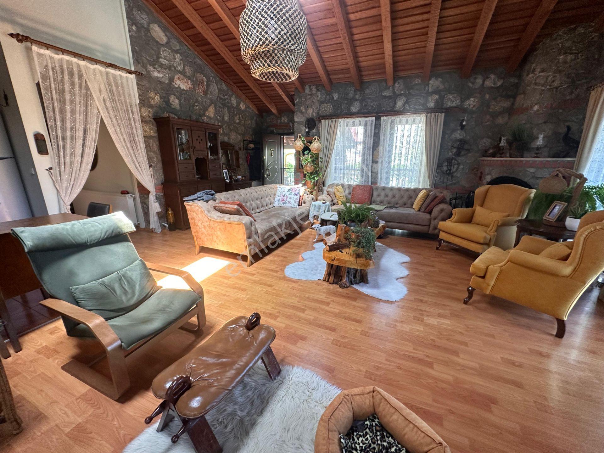 Stop'tan Fethiye Üzümlü’de Doğayla İç İçe Lüks Müstakil Villa - Görsel 21