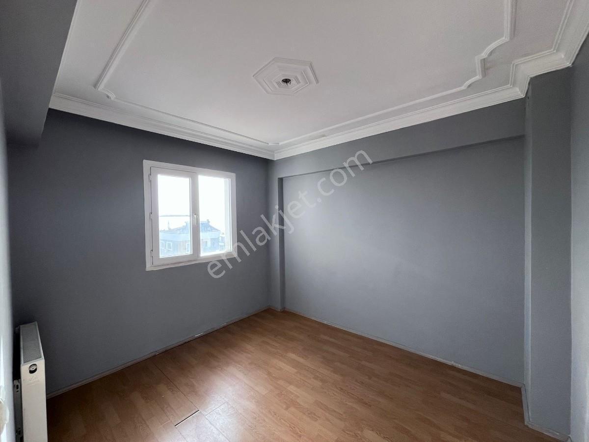 Yiğitler Mahallesinde 125 M2 Kapalı Mutfak 3+1 Kiralık Daire - Görsel 23