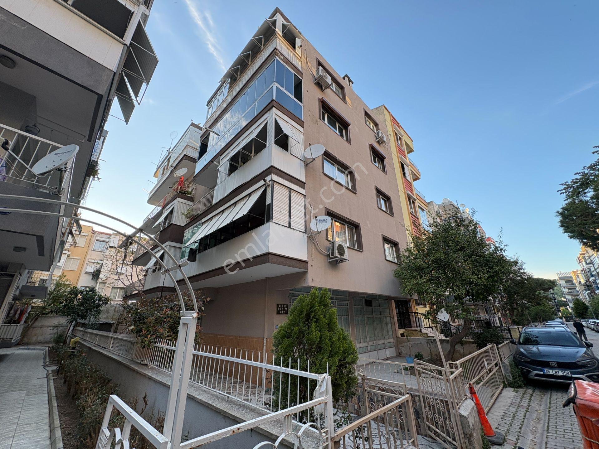 Karşıyaka, Bahçelievler Mahallesi, Karşıyaka Lisesi Yakını Satılık Daire