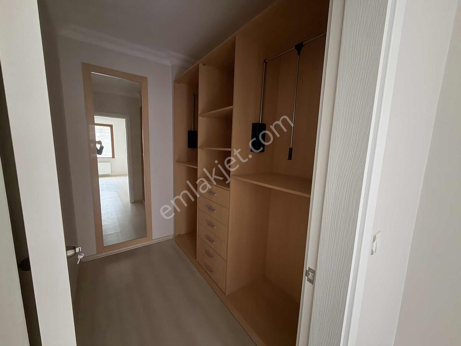 Deliklikaya Elite Bahçekent Sitesinde Kiralık 3+1 - Görsel 5