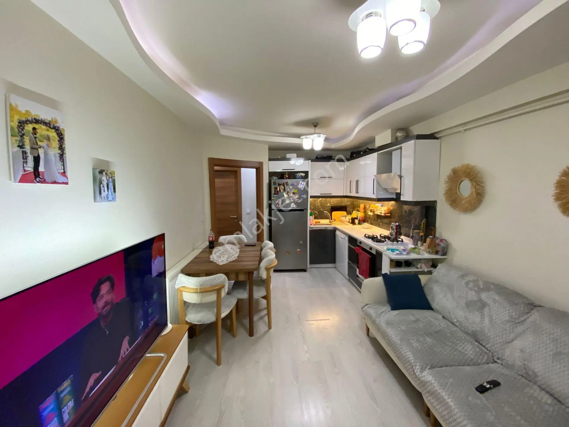 Acill Buca Y.kemer Meydan Yakını Dicle Mah.de 2+1 70m2 A.mutfak D.gazlı Satılık Daire - Görsel 4