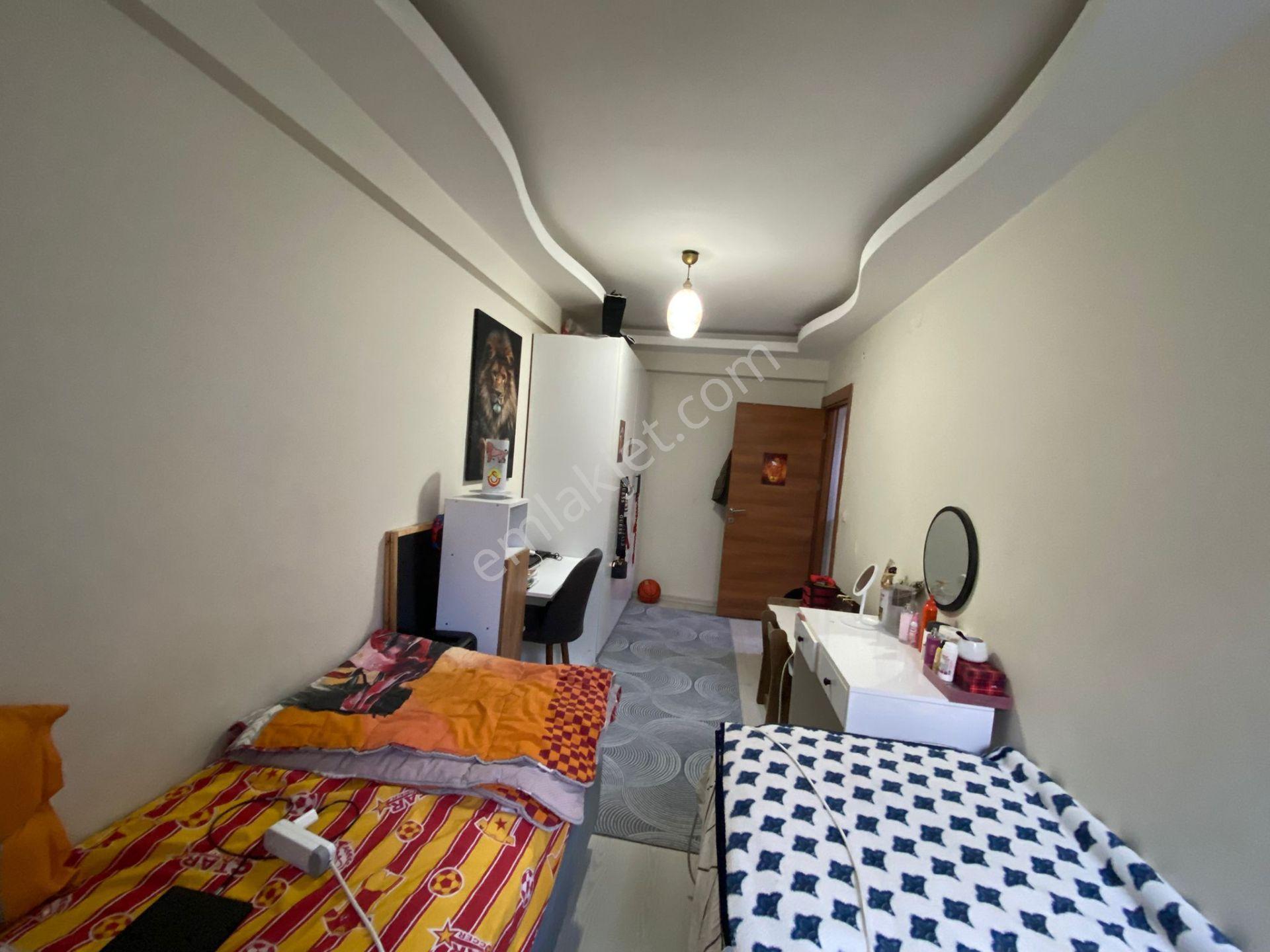 Acill Buca Y.kemer Meydan Yakını Dicle Mah.de 2+1 70m2 A.mutfak D.gazlı Satılık Daire - Görsel 11