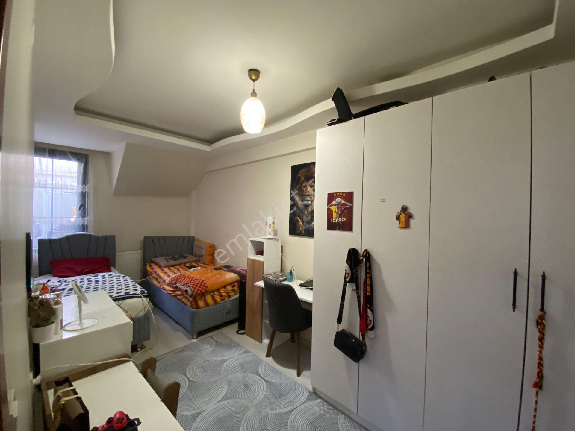 Acill Buca Y.kemer Meydan Yakını Dicle Mah.de 2+1 70m2 A.mutfak D.gazlı Satılık Daire - Görsel 10
