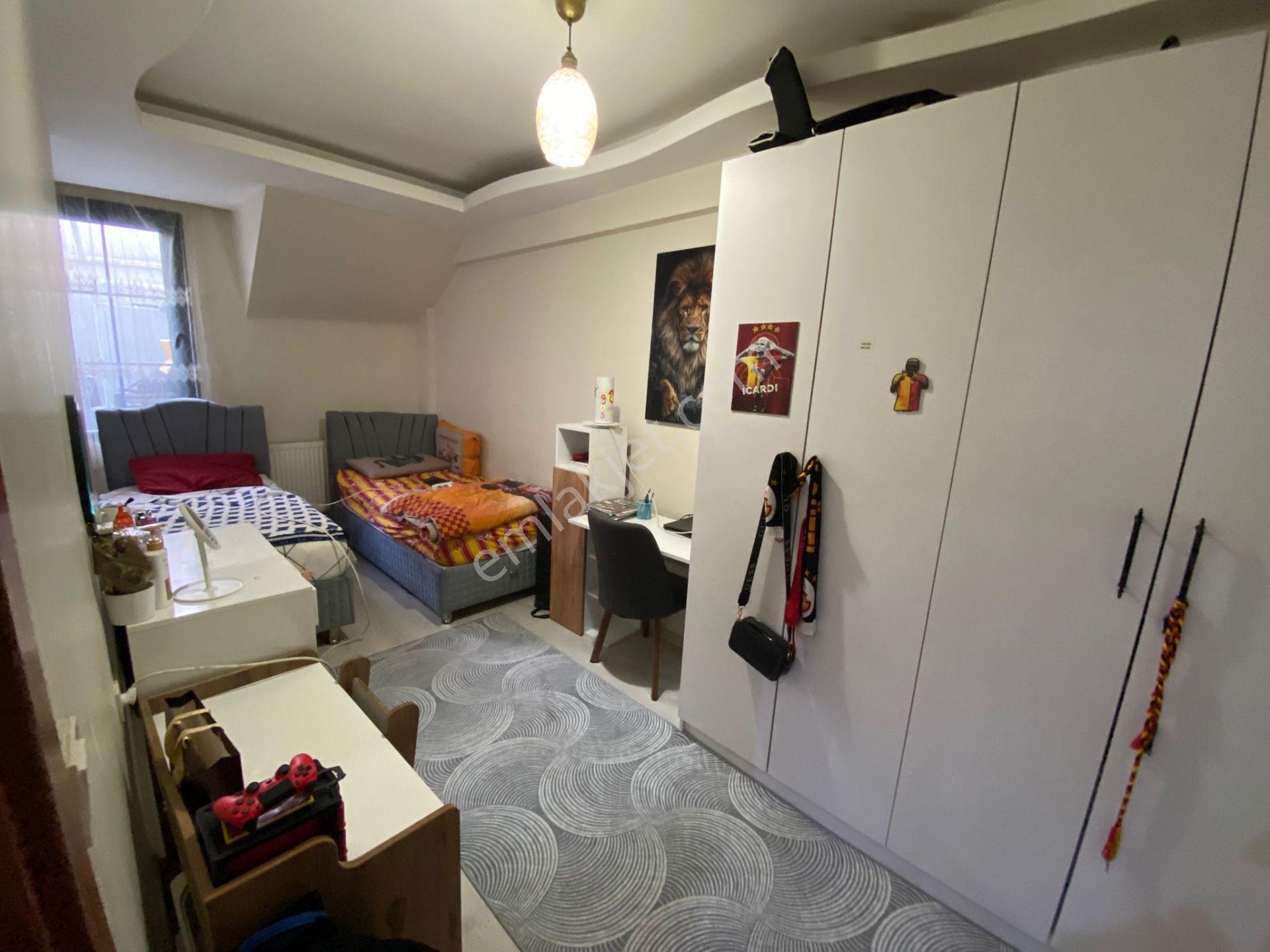 Acill Buca Y.kemer Meydan Yakını Dicle Mah.de 2+1 70m2 A.mutfak D.gazlı Satılık Daire - Görsel 12