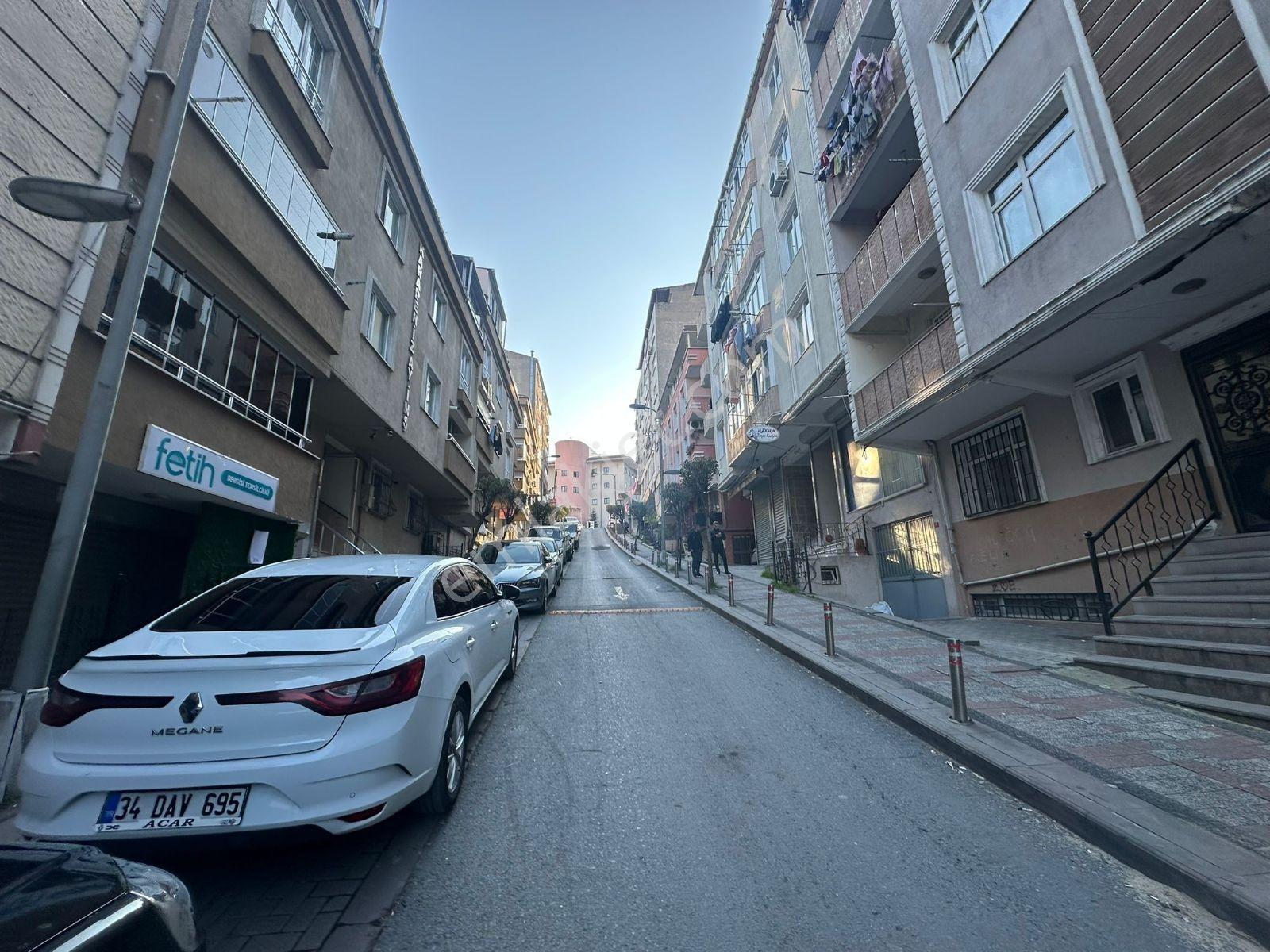 İstanbul Güngören De Satılık 3+1 Daire - Görsel 18