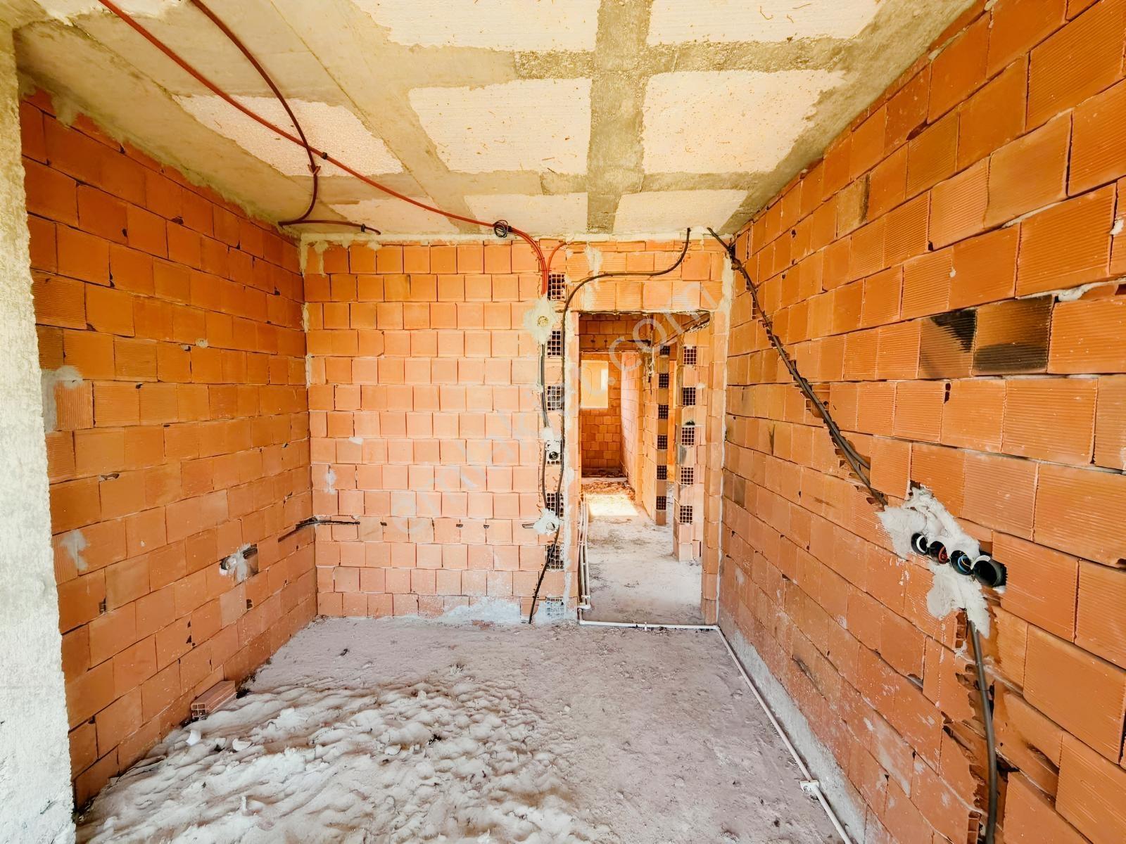 Re/max Anka'dan Keyfinize Göre Dizayn Edebileceğiniz 3+1 Villa - Görsel 28