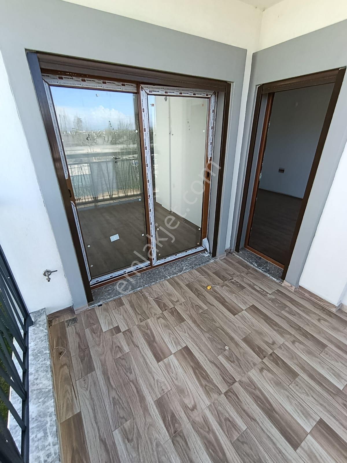 Havuzlu Sitede Sıfır Müstakil Villa, Sahile 1 Km Mesafede - Görsel 23