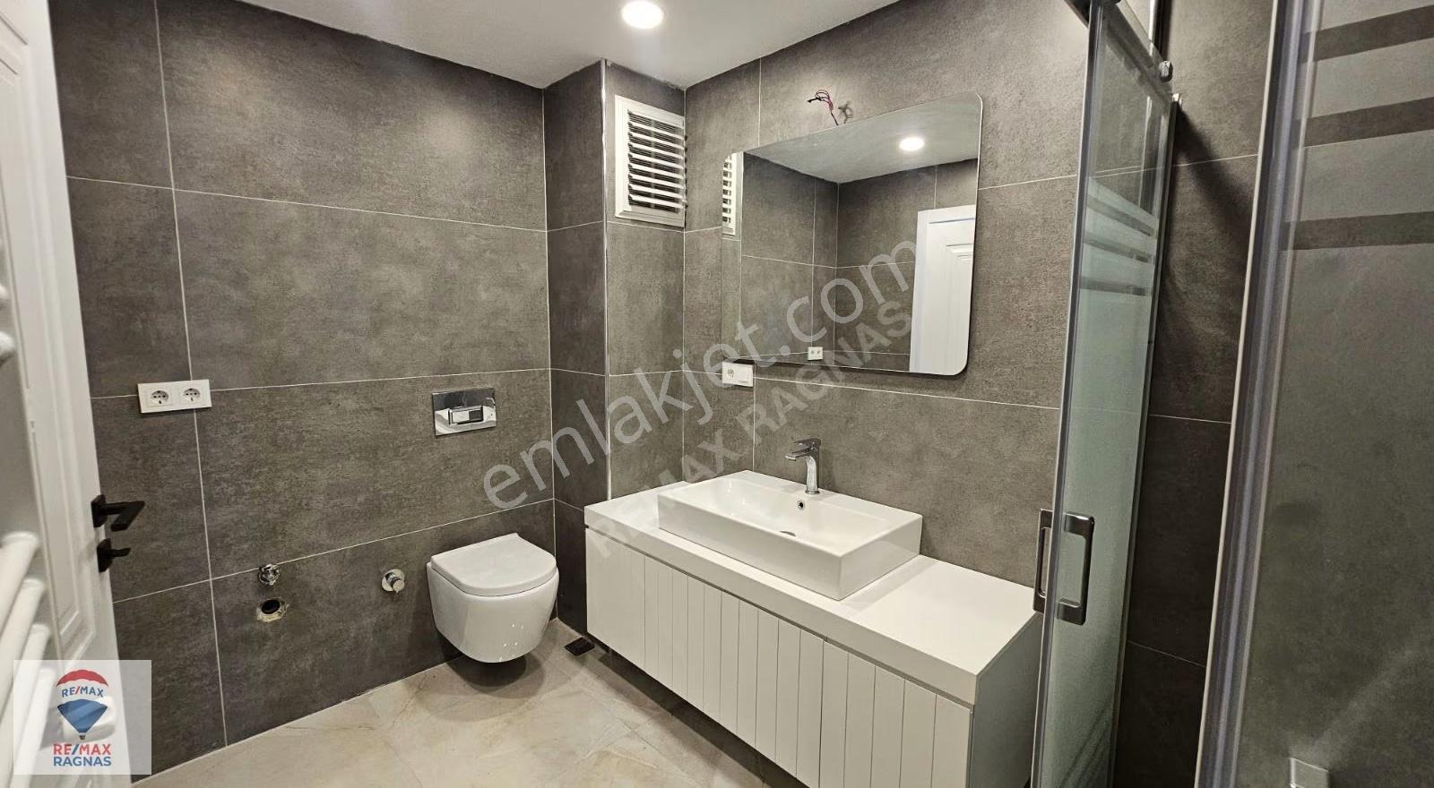 Çekmeköy Alemdağda Emsalsiz Kiralık 3+1 Daire Butik Sitede - Görsel 6