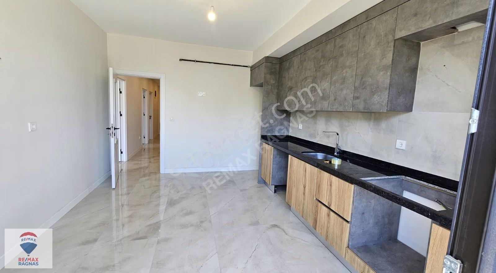 Çekmeköy Alemdağda Emsalsiz Kiralık 3+1 Daire Butik Sitede - Görsel 7