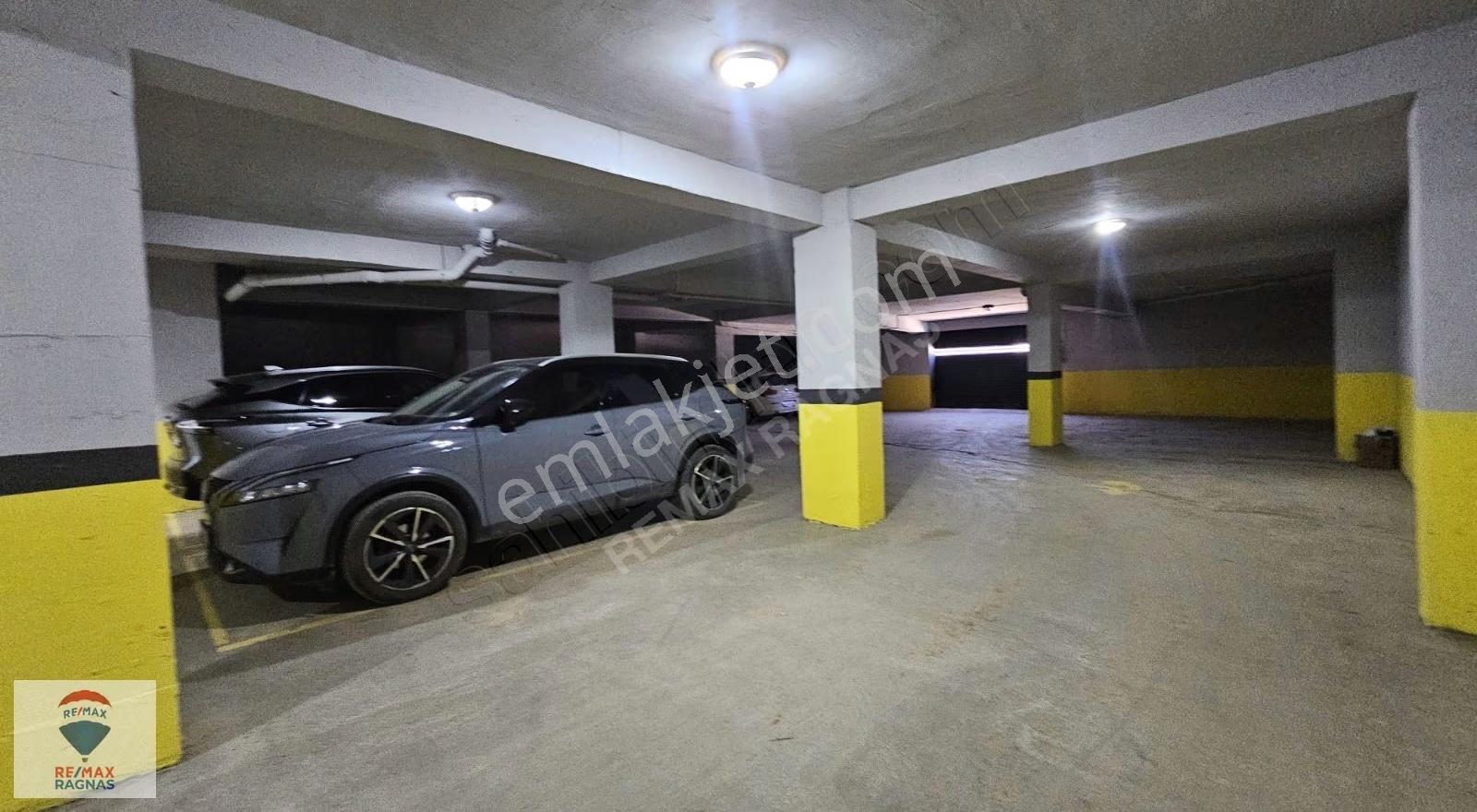 Çekmeköy Alemdağda Emsalsiz Kiralık 3+1 Daire Butik Sitede - Görsel 15