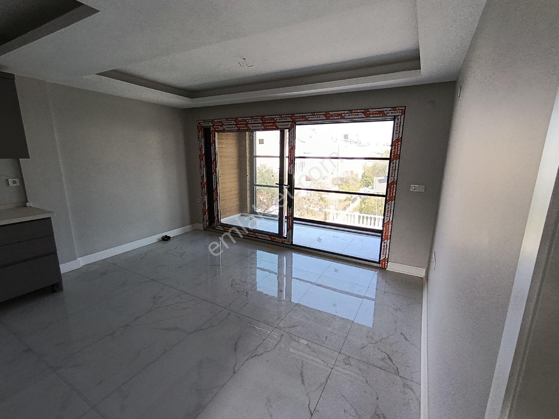 Denize Sıfır 2+1 Deniz Manzaralı Sıfır Daire - Görsel 15