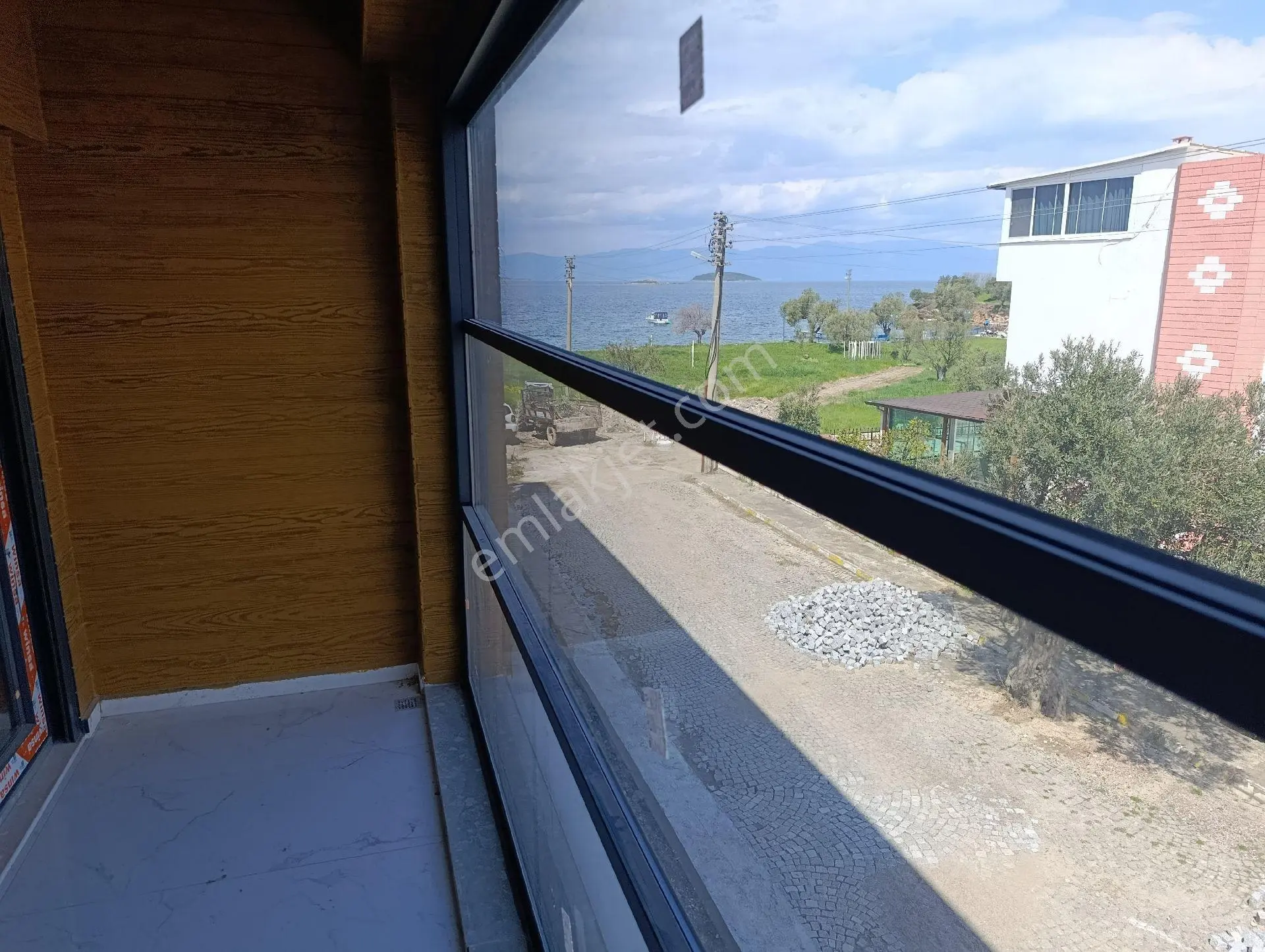 Denize Sıfır 2+1 Deniz Manzaralı Sıfır Daire