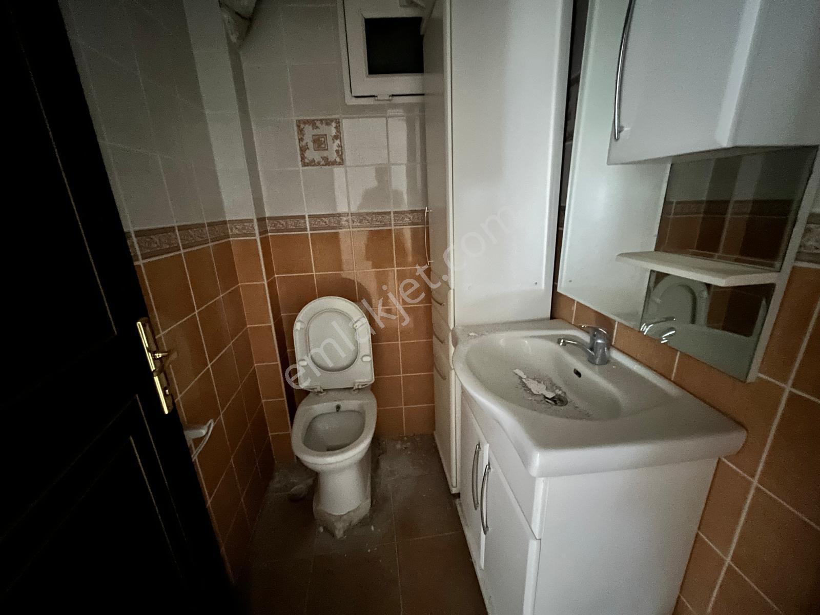 Danışment Yakını Yunus Emre Cad. Üzerinde Asansörlü Site İçi 3+1 - Görsel 4