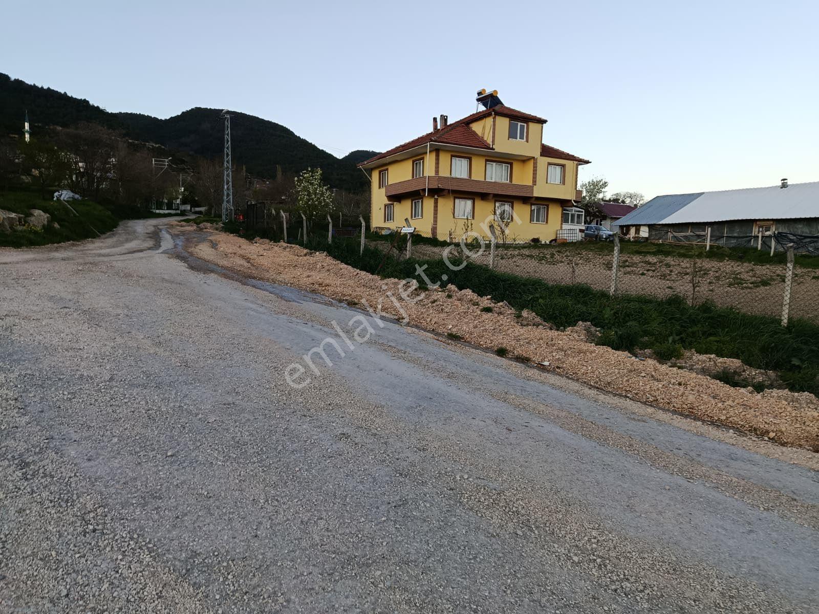 Köy İçi İmarlı Satılık Arsa Yatırım Fırsatı Bolu Göynük Kılavuzlar - Görsel 3