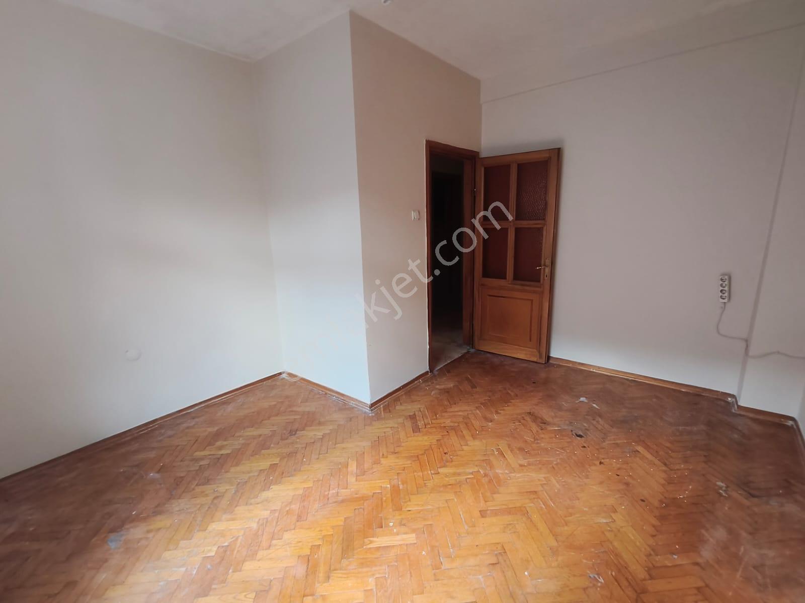 Sahibinden Avcılar Denizköşkler Mah. Kiralık 310m2 Dublex Daire - Görsel 9